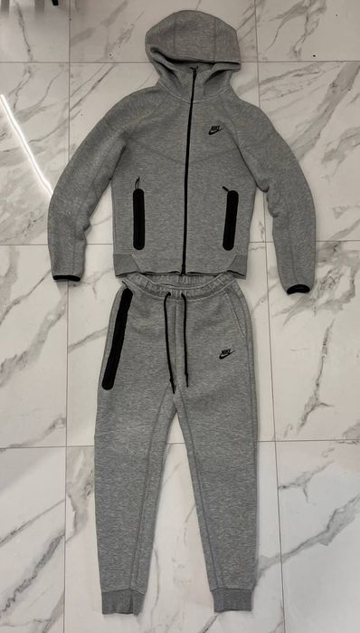 nike tech fleece  костьум