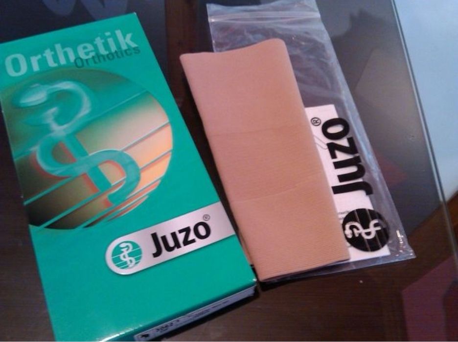 Joelheira Elástica Juzo - Novo