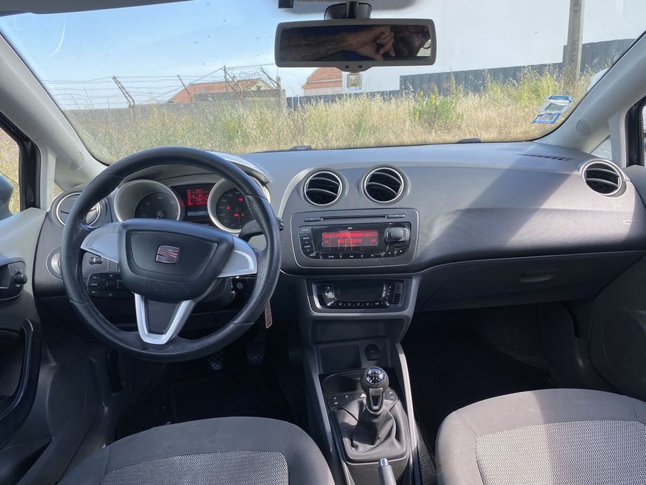 SEAT Ibiza — fotografia 5
