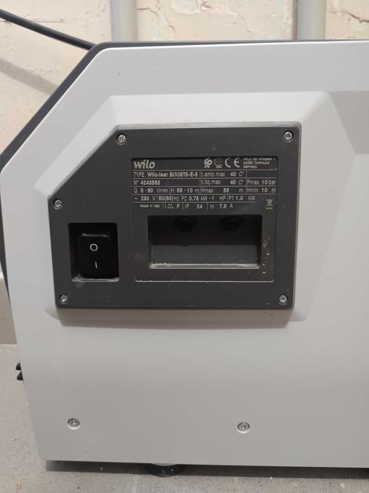 Насосна станція Wilo-Isar BOOST5-E-3