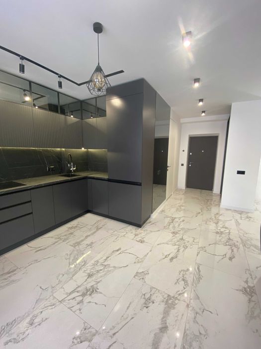 НОВОБУДОВА, 3-кімнатна ДВОРІВНЕВА квартира