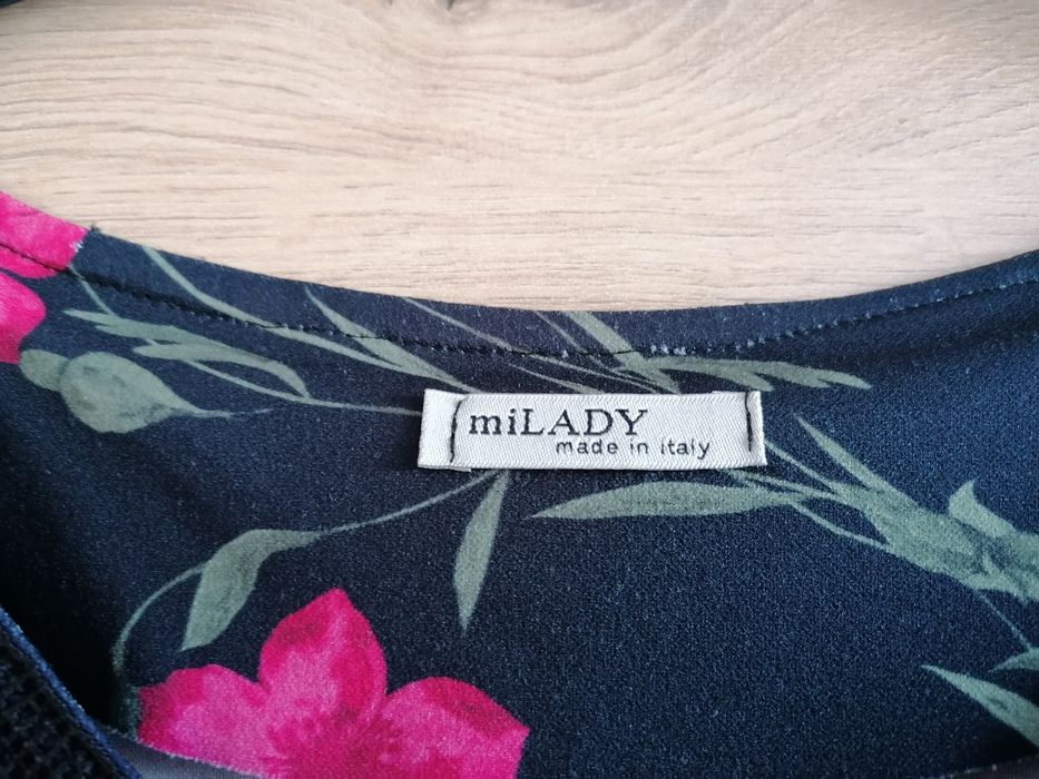 Sukienka/tunika w różowe kwiaty