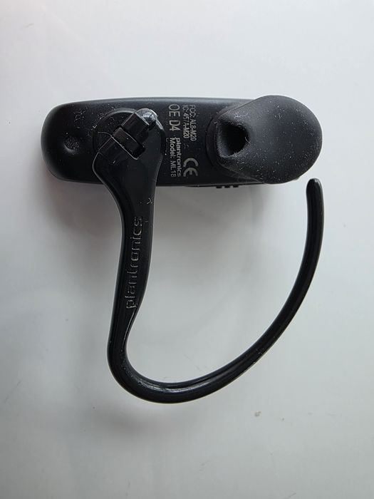 Słuchawka Bezprzewodowa Bluetooth Plantronics ML18 Rarytas !a

Słuchawka Bluetooth Plantronics ML18 - Towar Unikatowy !! 

Słuchawka leżała długie lat
