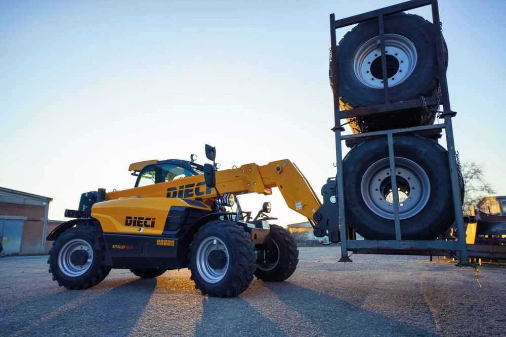 Wynajem ładowarki teleskopowe / obrotowe