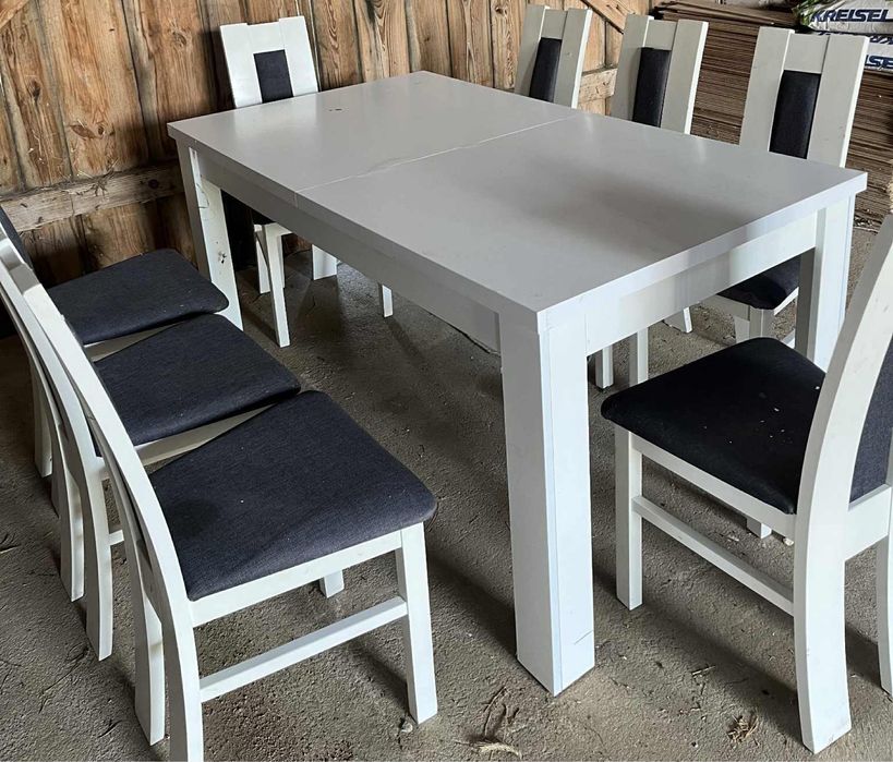 Sprzedam stół z kompletem krzeseł