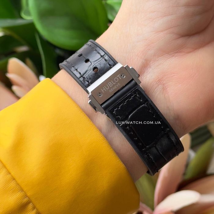 Крутые женские часы Hublot Classic Fusion