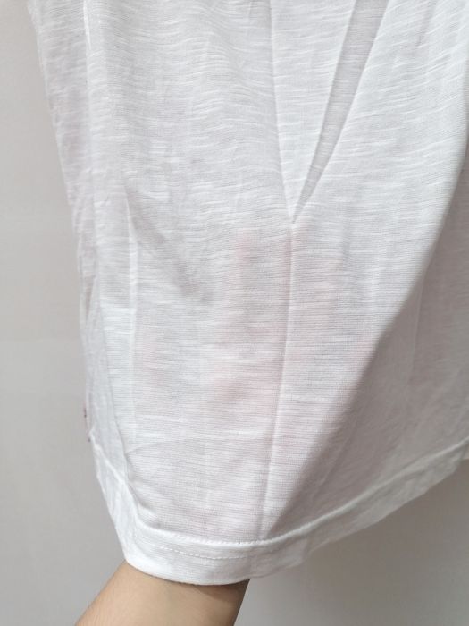 T-shirt com Cornucópias