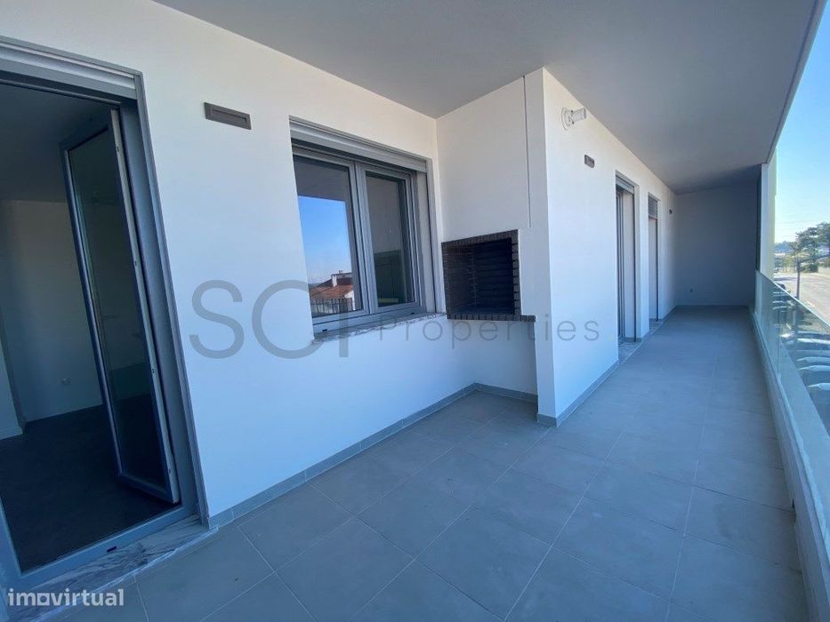 Apartamento T3 Novo | Santa Marta do Pinhal | Acabamentos Premium