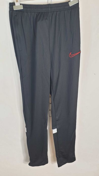 Spodnie dziecięce Nike Academy nowe XL 158-170 cm