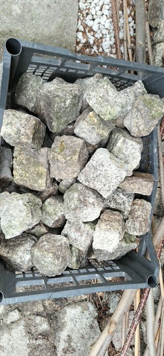 Kostka granitowa