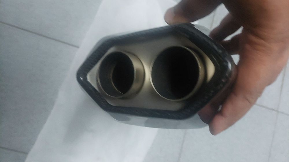 Escape replica Akrapovic BMW R1300GS