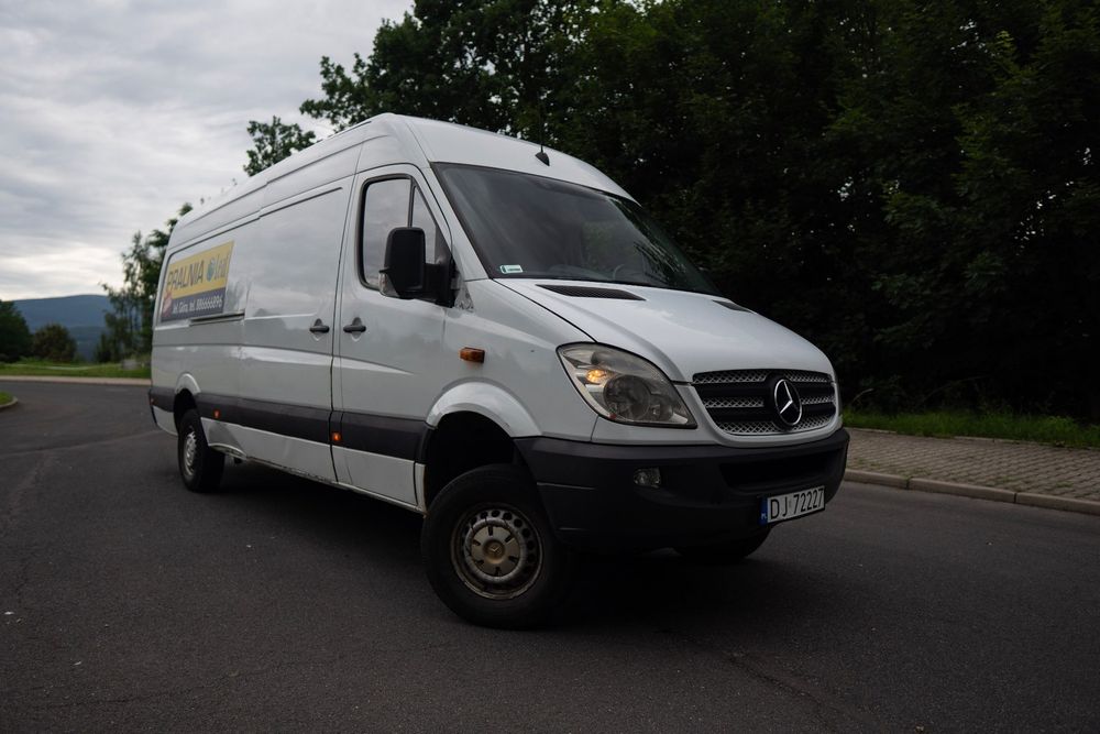Mercedes-Benz Sprinter 906 4x4  Mercedes Benz 906 4x4 *WEBASTO * *NISKI PRZEBIEG*