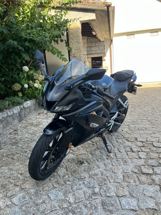 Yamaha YZF-R125.