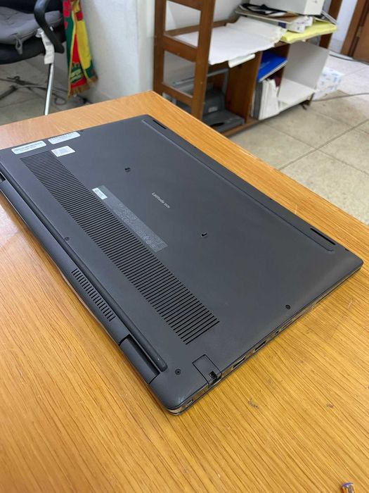 Portatil Dell 3520