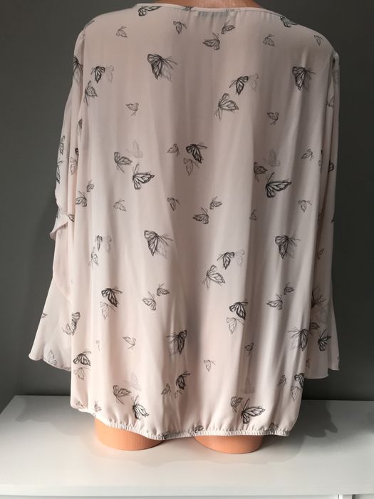 Cienka bluzka w motyle