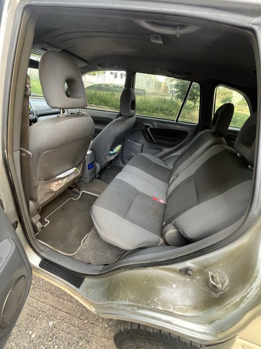 Toyota rav 4 2003 2.0 4*4