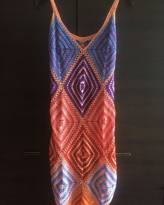 Летний сарафан ручной вязки