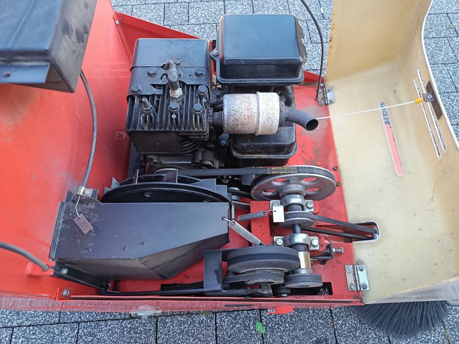 Zamiatarka spalinowa*PULIMAT*Silnik Briggs&stratton *3hp