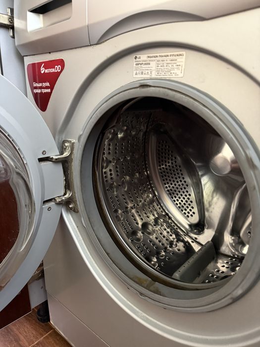 Пральна машина LG