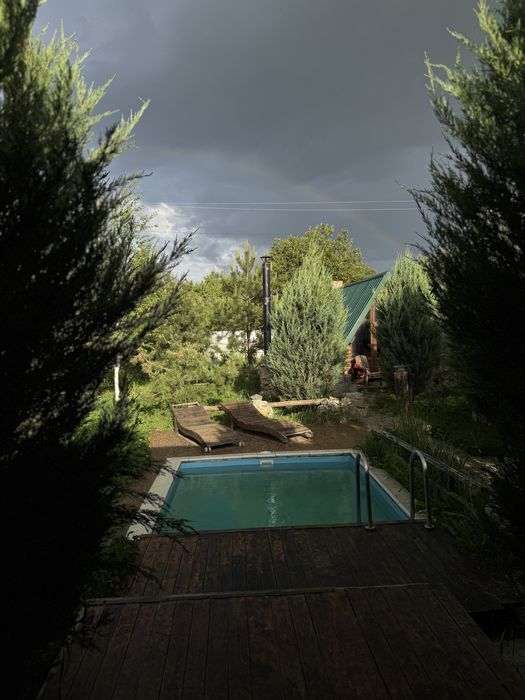 Готовий бізнес: 3 ділянки з житловим будинком