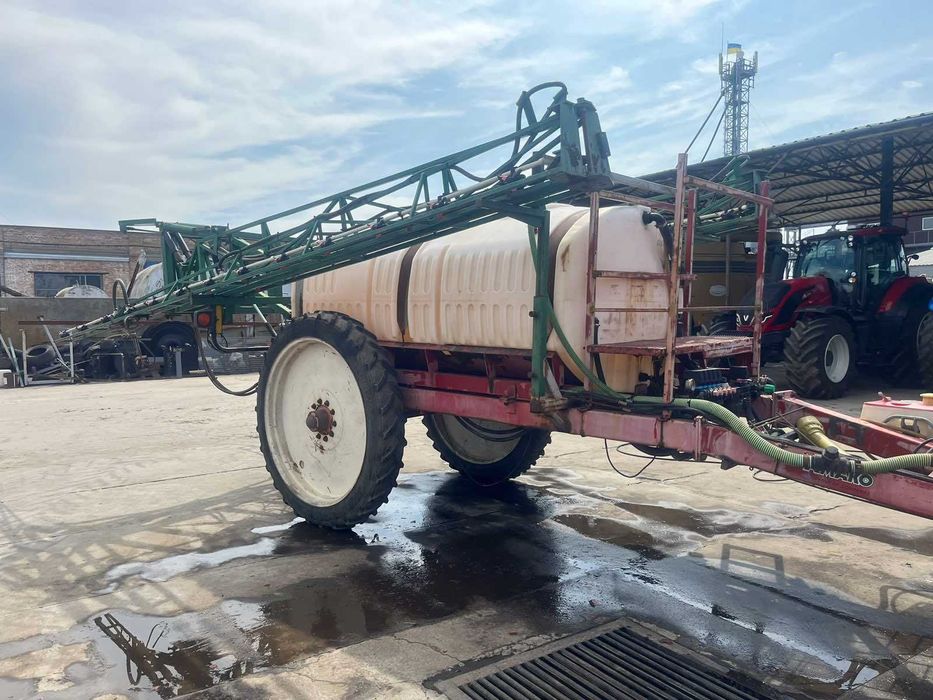 Причепних оприскувач Wil-rich