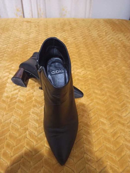 Botas de cabedal Dibia