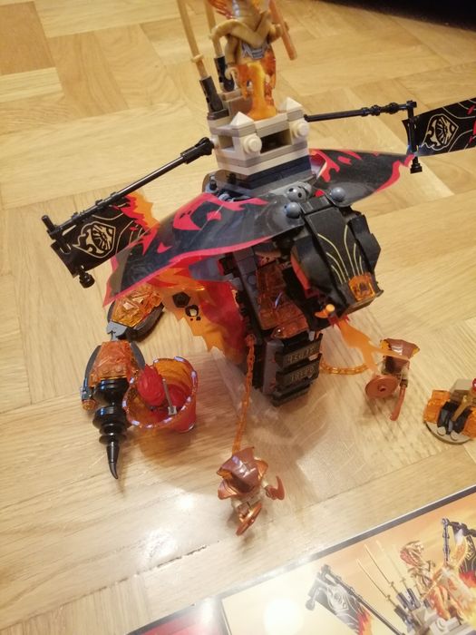 Zestaw LEGO Ninjago Ognisty Kieł nr 70674