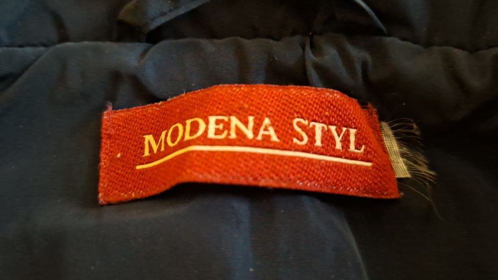 Курточка тепла жіноча на зріст 160-168 см (42-44))