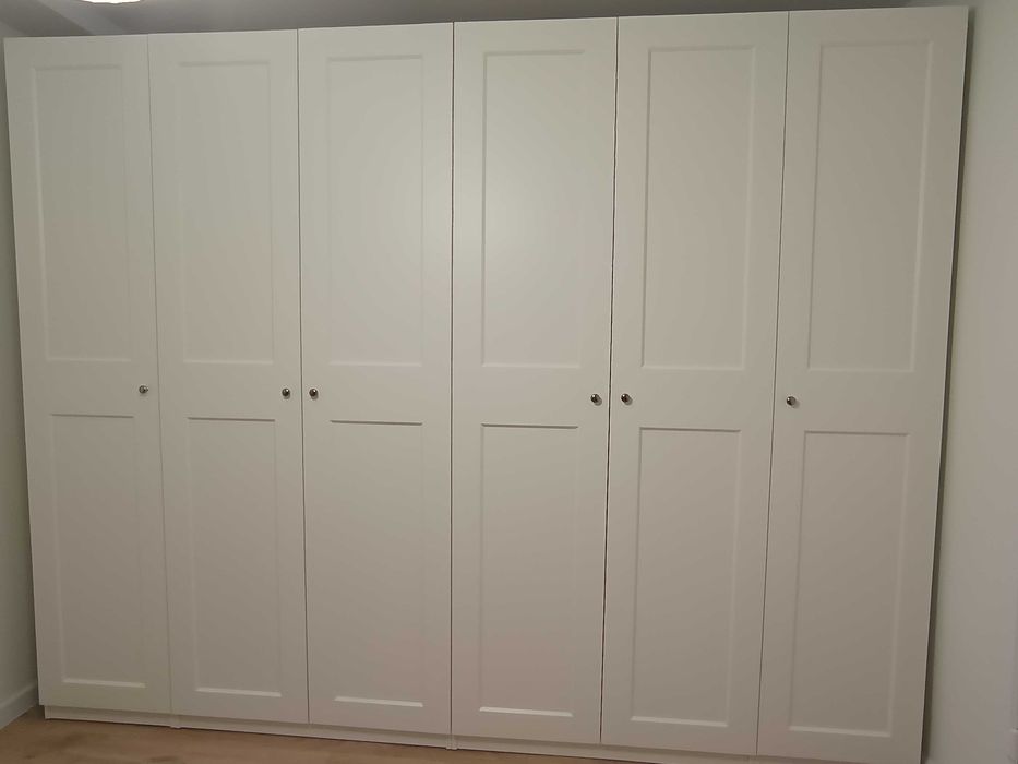 Składanie, skrecanie mebli, biały montaż, drobne naprawy.