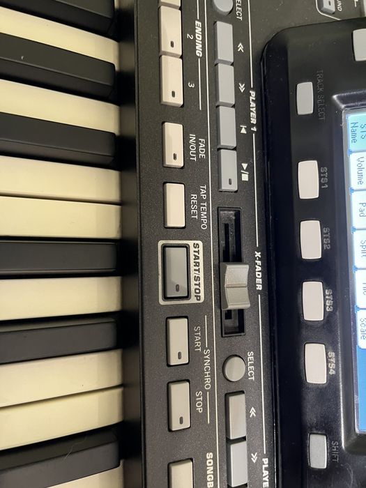 Продам Korg Pa3X