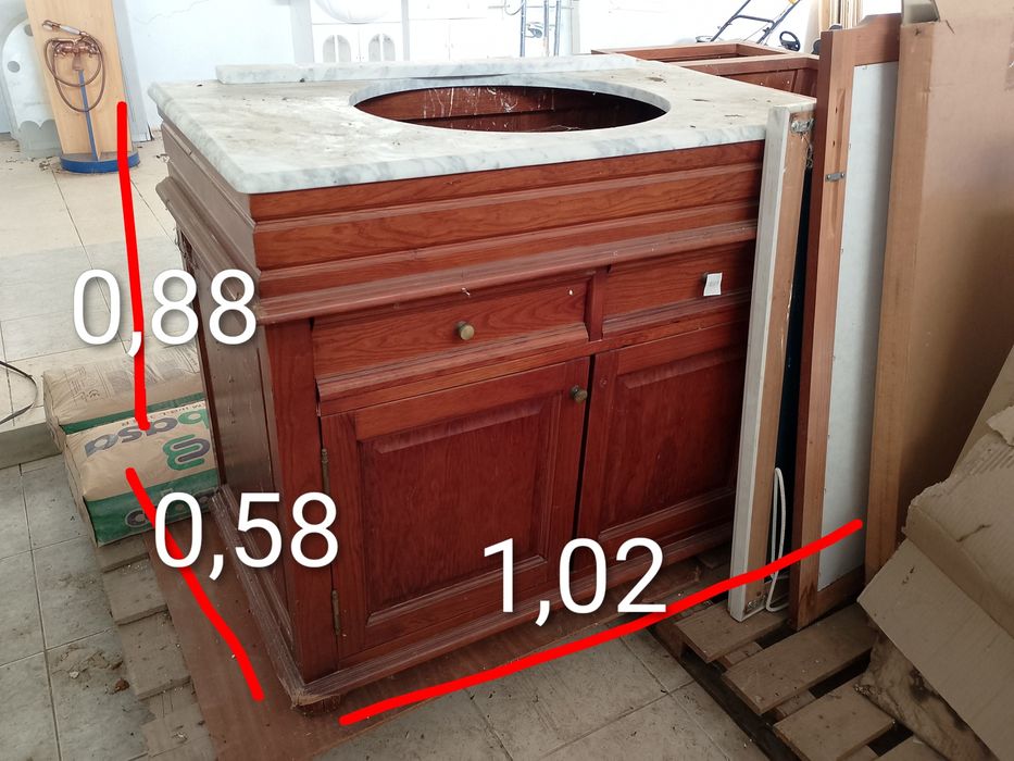 Móveis Antigos para recuperar 100€ cada