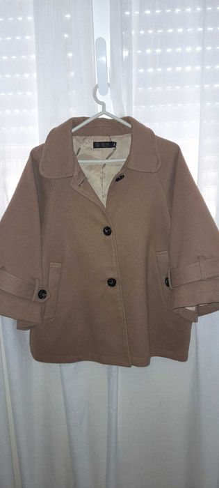 Casaco beje tamanho 36, veste M