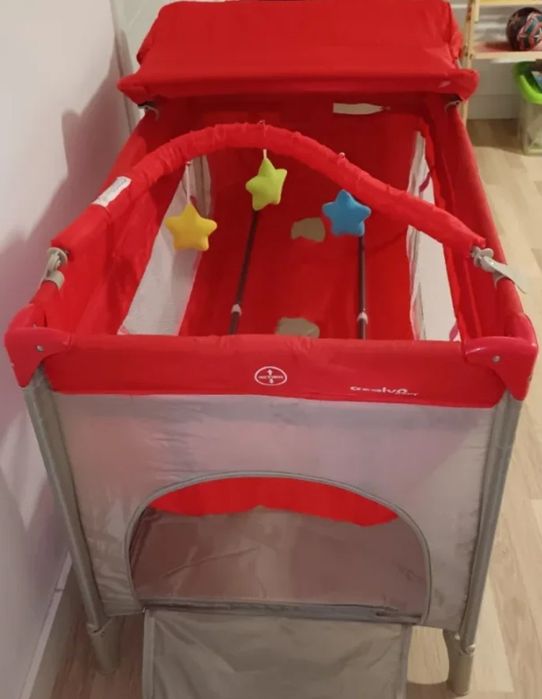 Cama de viagem bebé com trocador de fraldas marca Asalvo