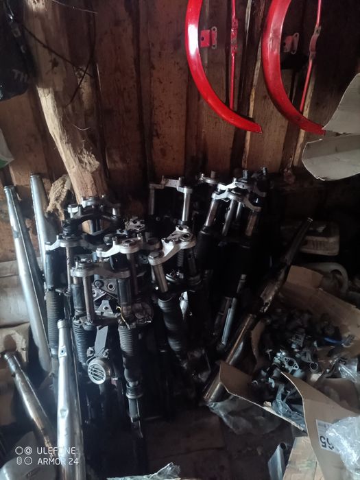 Запчастини двигун ява 634-638 коленвал коробка поршнева картера розбор