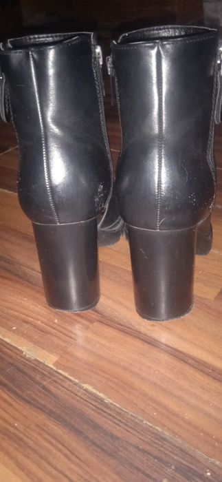 Черевички жіночі