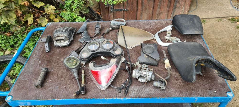 Honda cbr 125 lagi koło rama