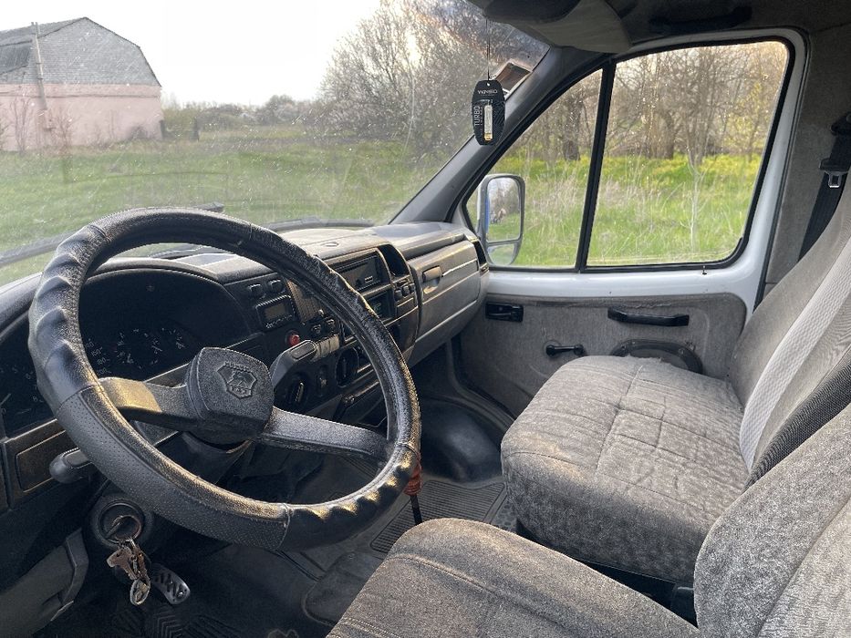 Продам газель 33021