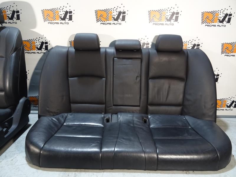 Bancos BMW Serie 5 F10 Pack M em Pele com Quartelas