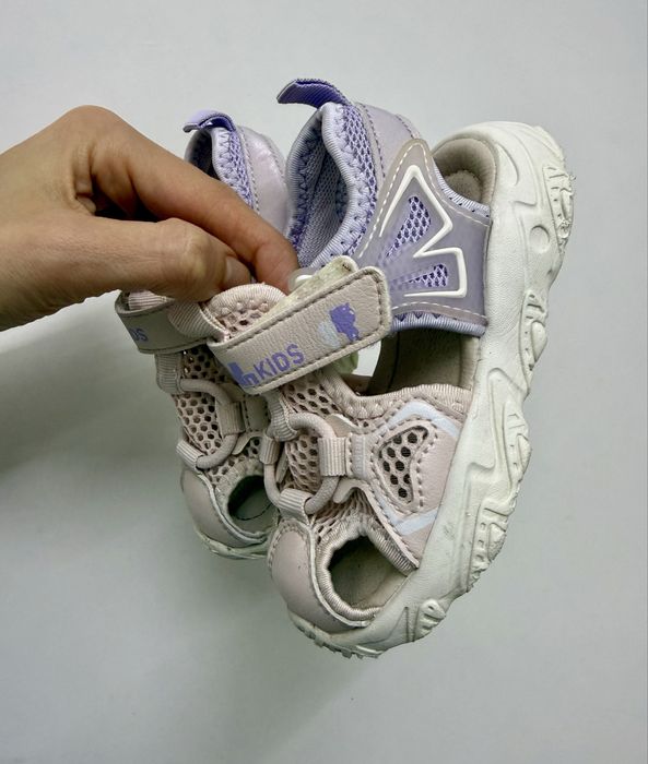 Босоножки спортивные