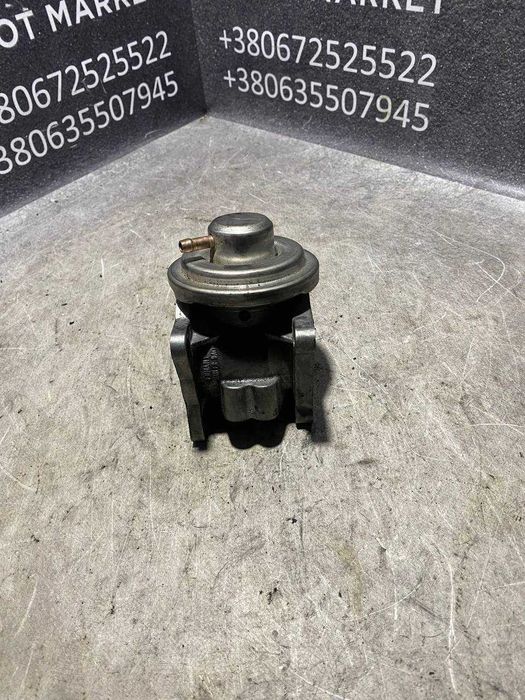 Клапан EGR рециркуляції газів VAG 1.9 TDI 038131501AN 038129637D