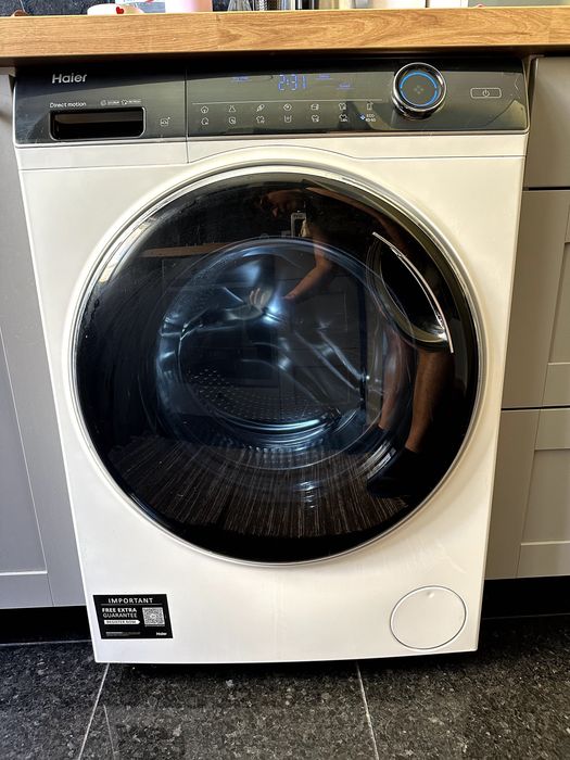 Máquina de Lavar e Secar Roupa HAIER – 10kg / 1400 rpm – Branco