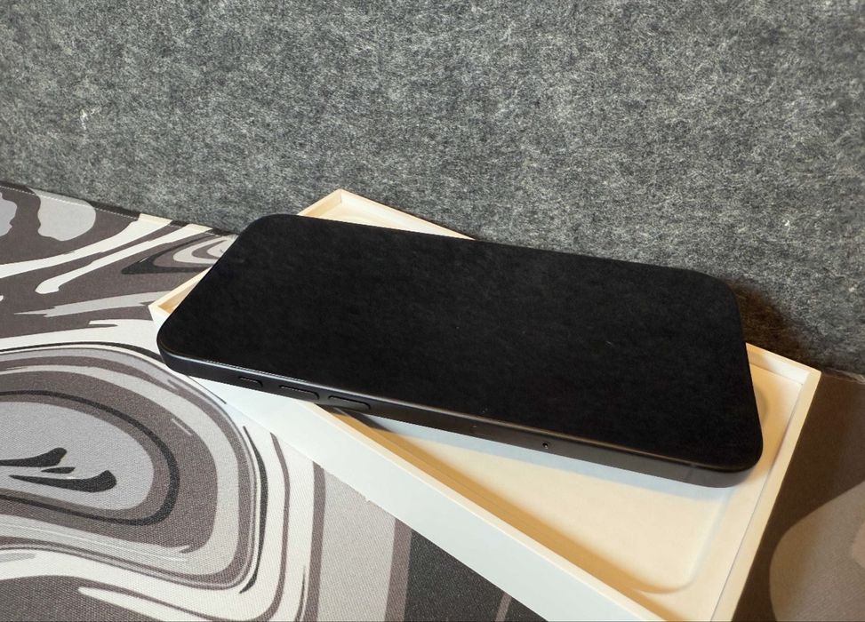 Iphone 16 Plus 128 gb