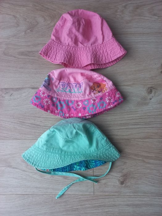 Kapelusiki letnie r 80 +