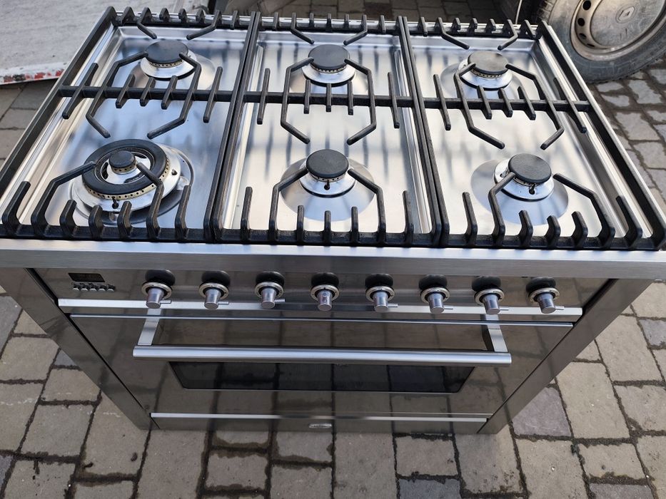Професійна газова плита на 6 камфорок