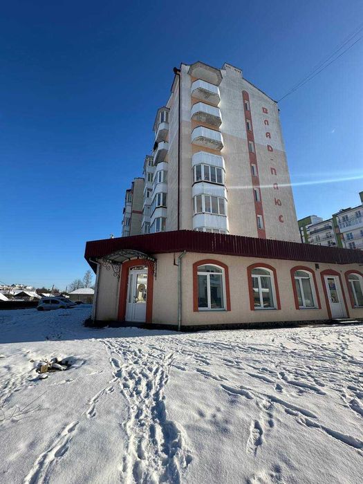 продаж приміщення під кафе, піцерію, магазин, офіс. м. Долина