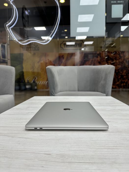 1 цикл Macbook Pro 15 2019 I7 16Gb | 256Gb • ГАРАНТІЯ Ідеальний Макбук