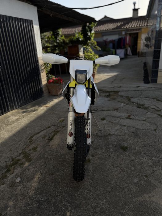 Husqvarna FE 250 2022