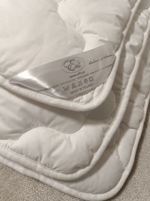 Kołdra dziecięca 90x130 stan bdb