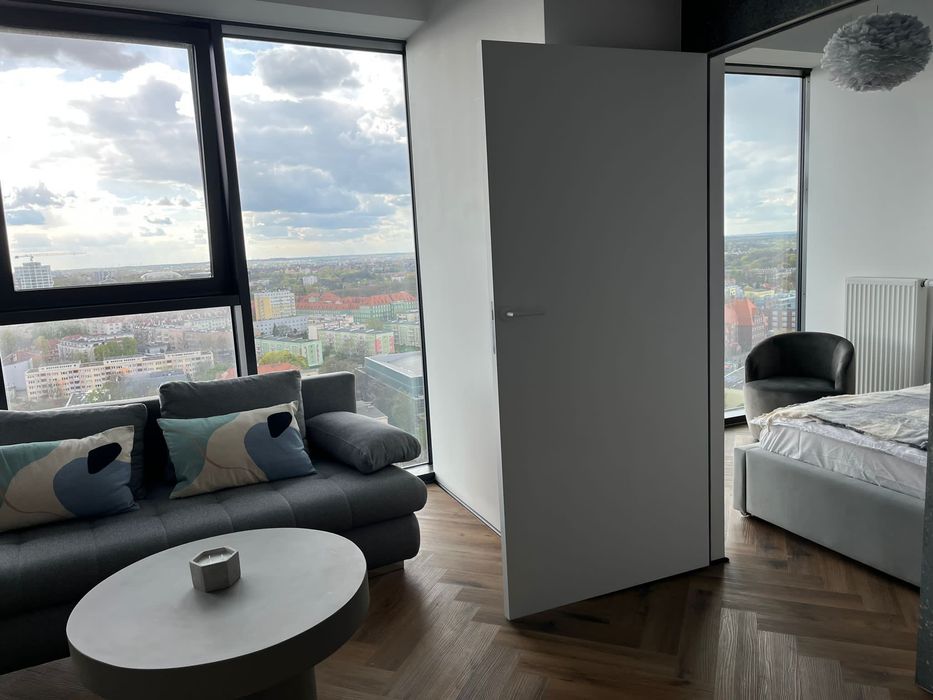 HANZA TOWER 19 piętro 2 pokoje w pelni umeblowane!
