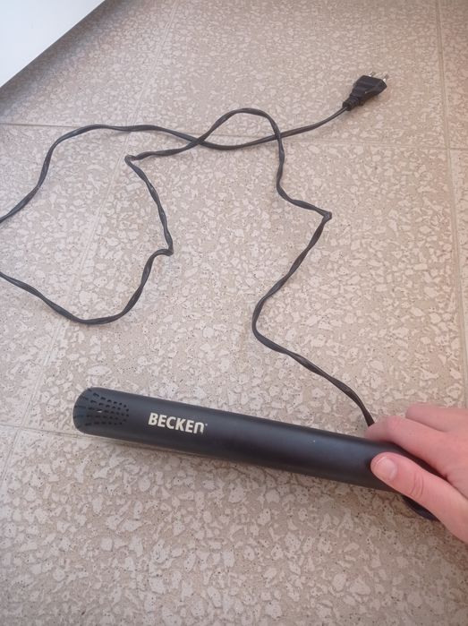 Alisador de cabelo Becken